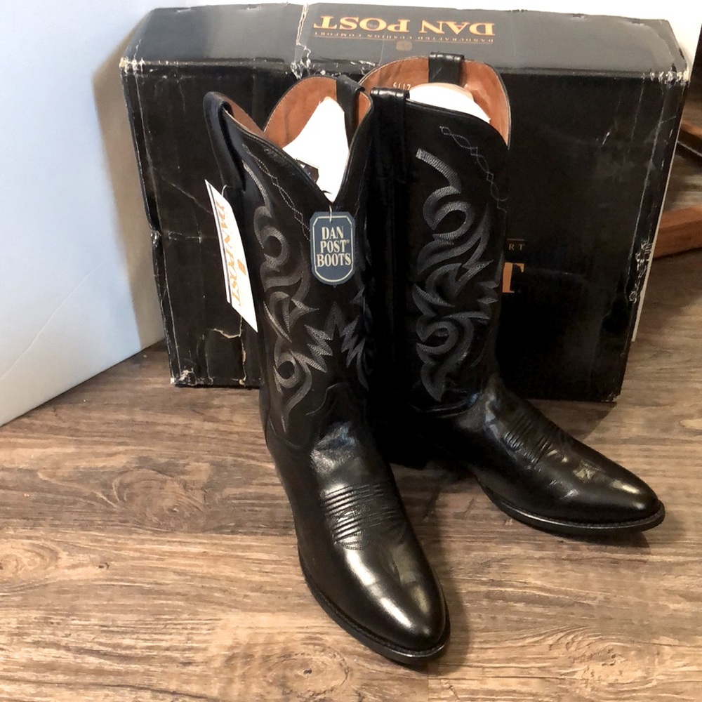 Men’s “NIB” Dan Post Boots DP2110R Black Mignon Corona Size 10D